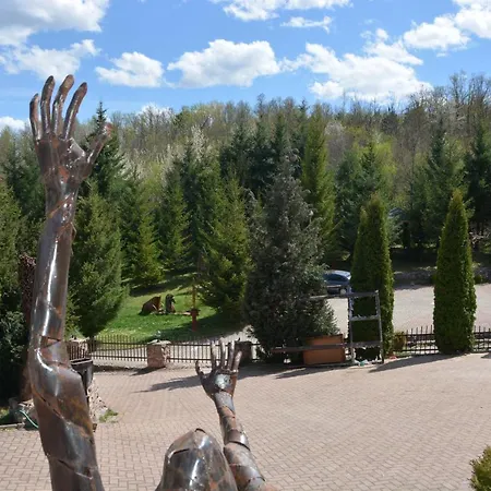 House Of Art Hotel Knezino